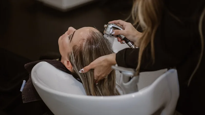 Ombré vs Balayage: What's the Difference and Which is Right for You?